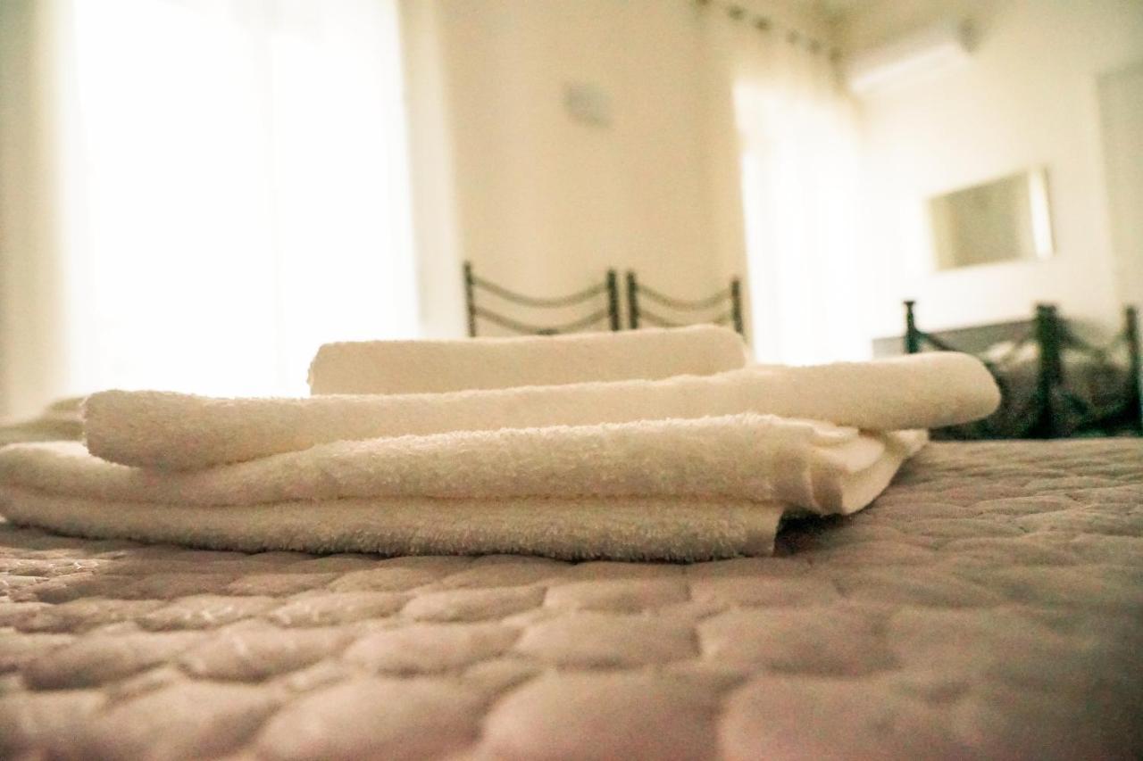 La Residenza Di Adamo Bed & Breakfast Syracuse ภายนอก รูปภาพ